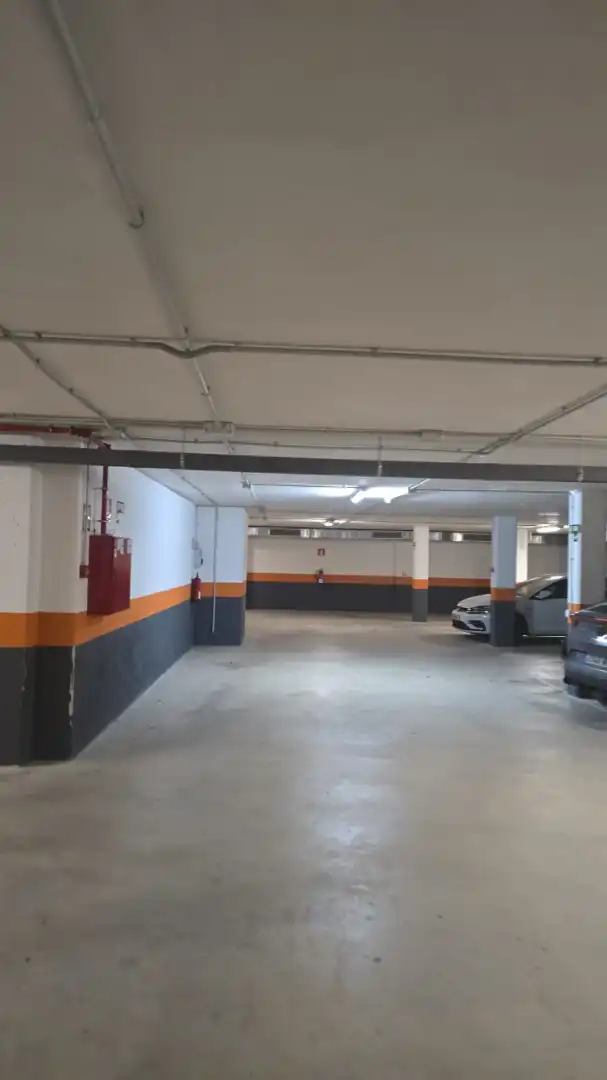 Einzelparkplatz mit Aufzug zum Verkauf in Carrer Vicenç Rocosa Isern, imagen 5
