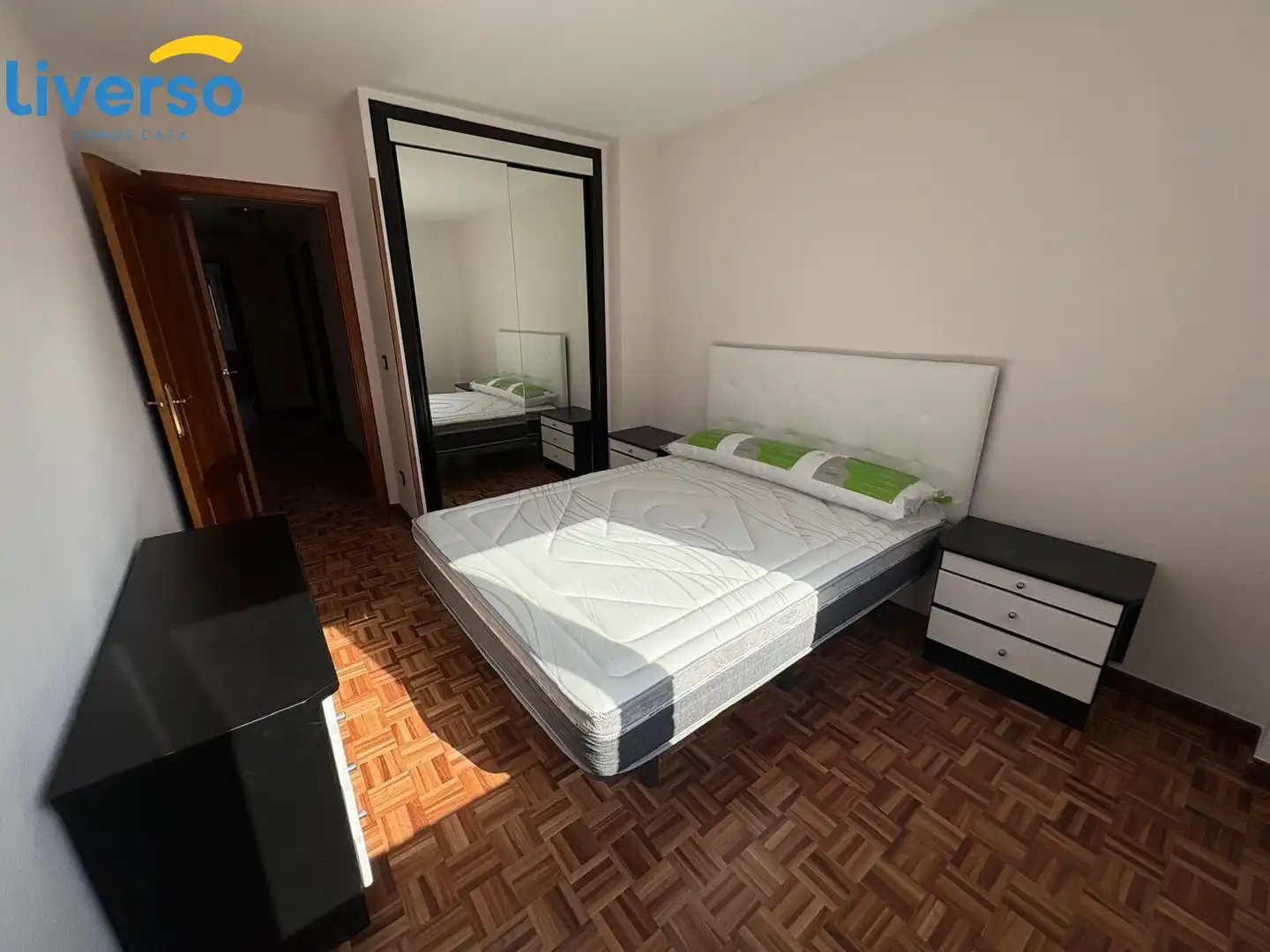 Habitació a Calle de los Titos, Juan XXIII - Las Torres - G2