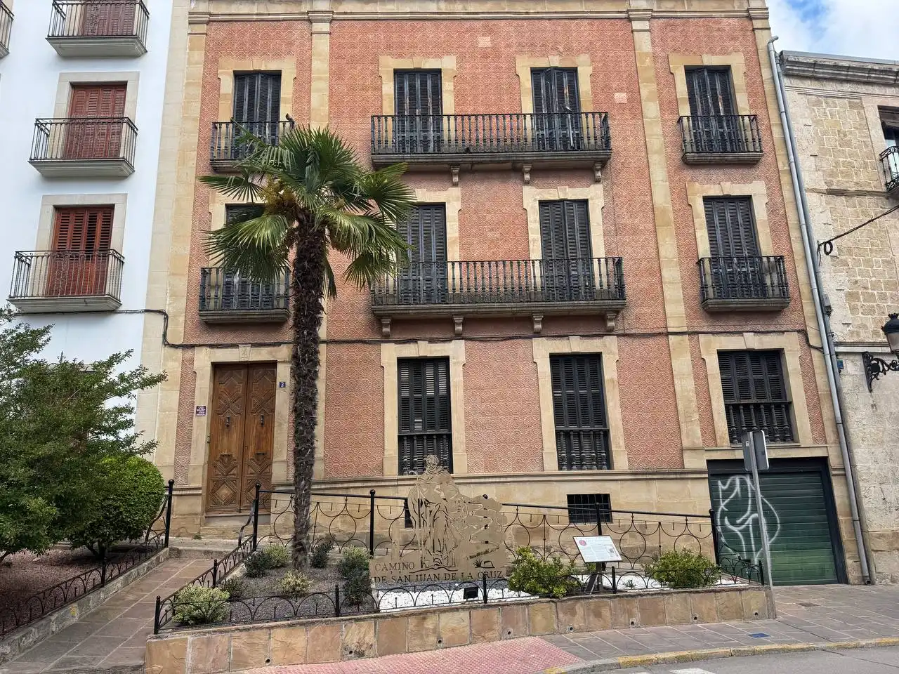 Adossat en venda a Avenida Constitución