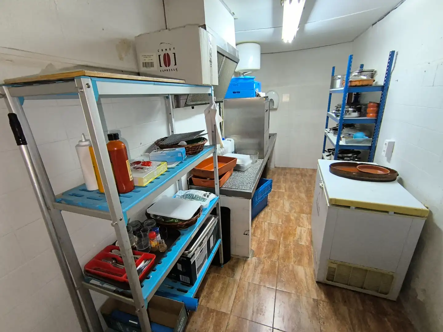 Cocina de Casa o chalet en venta en Valoria la Buena con Aire acondicionado, Calefacción y Terraza