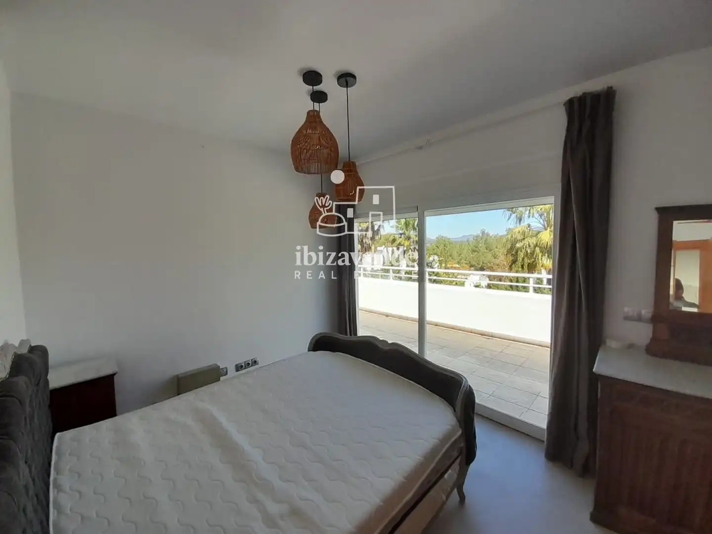 Dormitori de Casa o xalet en venda en Santa Eulària des Riu amb Aire condicionat, Calefacció i Piscina