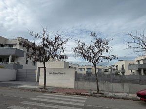 Vista exterior de Àtic en venda en Las Rozas de Madrid amb Aire condicionat, Calefacció i Parquet