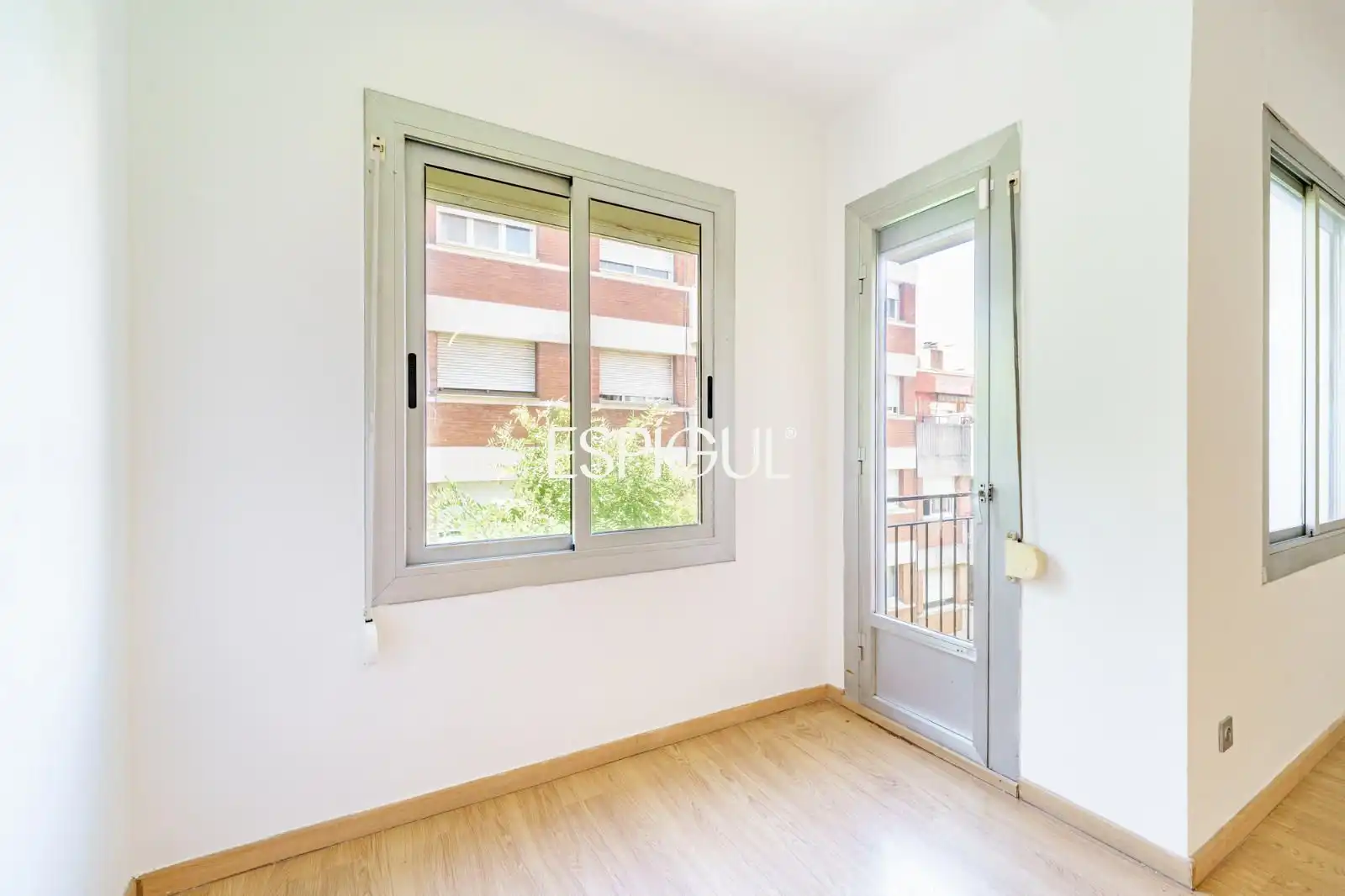 Schlafzimmer von Wohnung zum Verkauf in Barcelona mit Heizung, Parkett und Terrasse