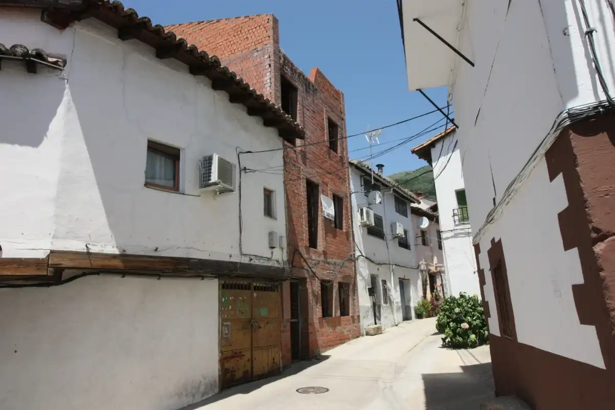 Vista exterior de Casa o xalet en venda en Poyales del Hoyo