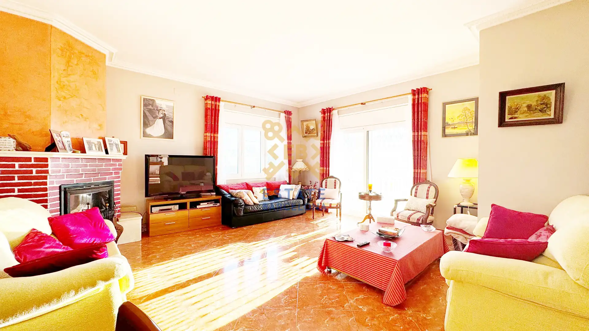 Wohnzimmer von Haus oder Chalet zum Verkauf in Lloret de Mar mit Klimaanlage, Heizung und Schwimmbad