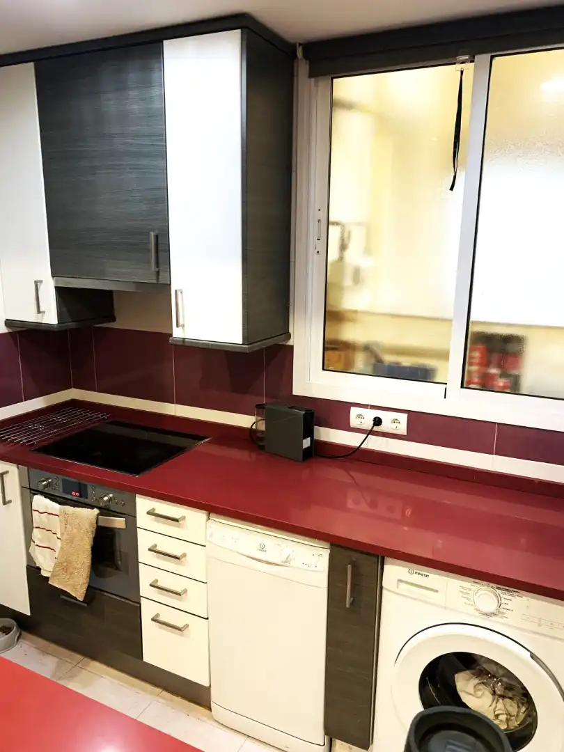 Cocina de Piso en venta en Madrid con Calefacción, Horno y Lavadora