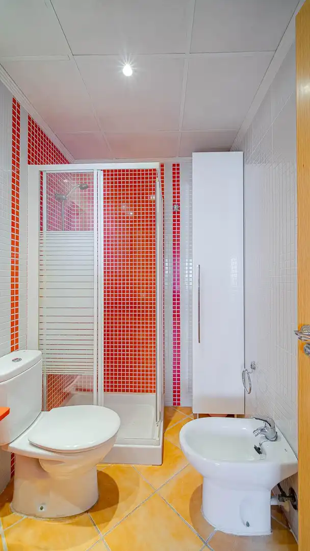 Baño de Apartamento en venta en Formentera del Segura con Terraza y Piscina comunitaria
