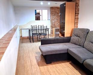 Living room of Apartment for sale in Valladolid Capital  with Heating and Furnished