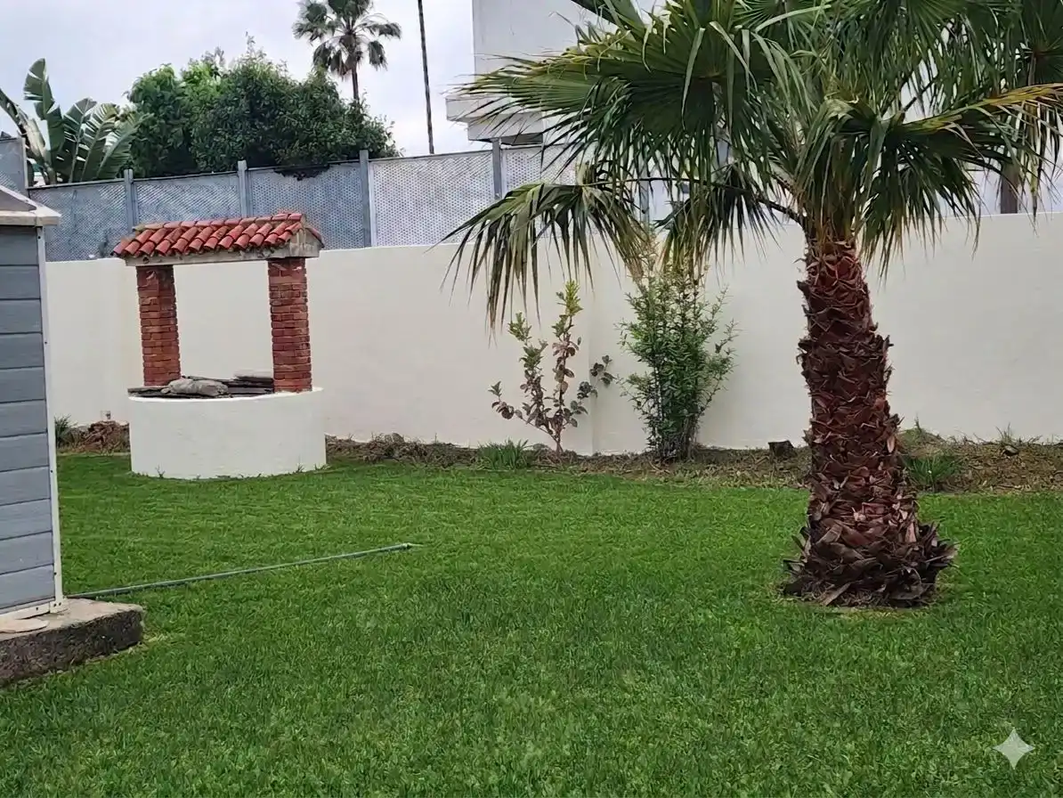 Jardín de Piso en venta en Algeciras con Piscina y Balcón