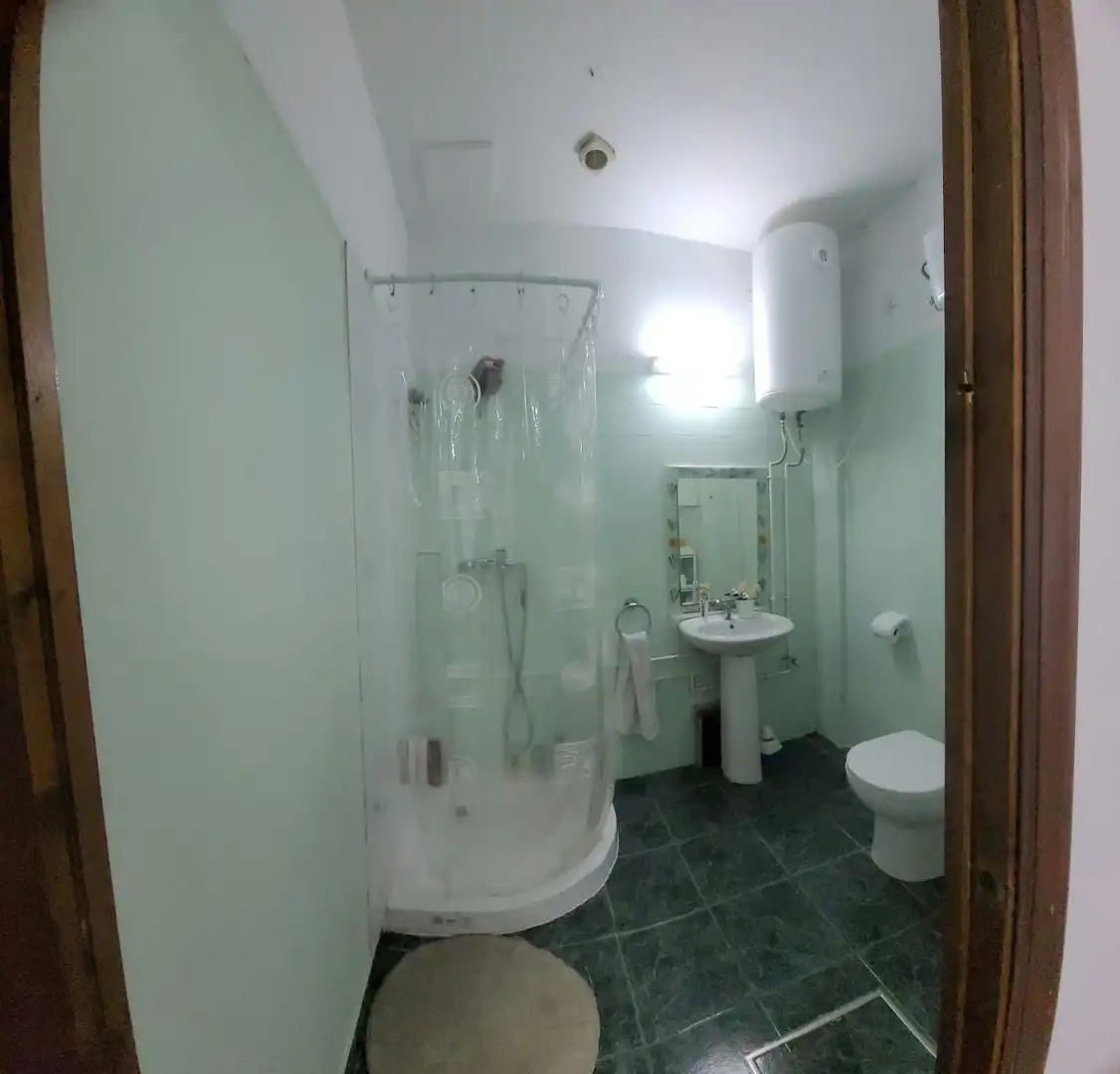 Bathroom of Flat for share in Sevilla  with Heating, Furnished and TV
