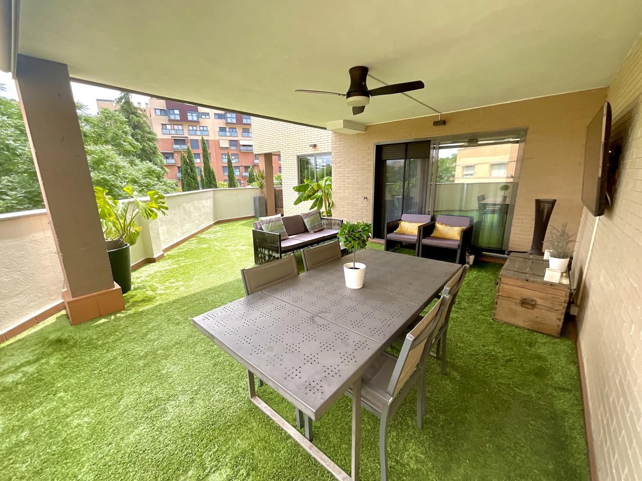 Terraza de Piso en venta en Getafe con Aire acondicionado, Calefacción y Jardín privado