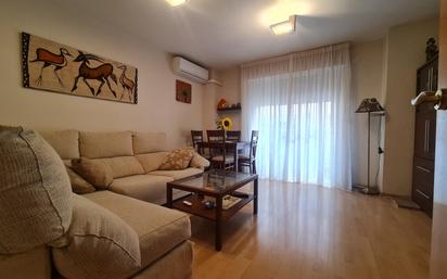 Living room of Flat for sale in Alicante / Alacant  with Air Conditioner and Balcony