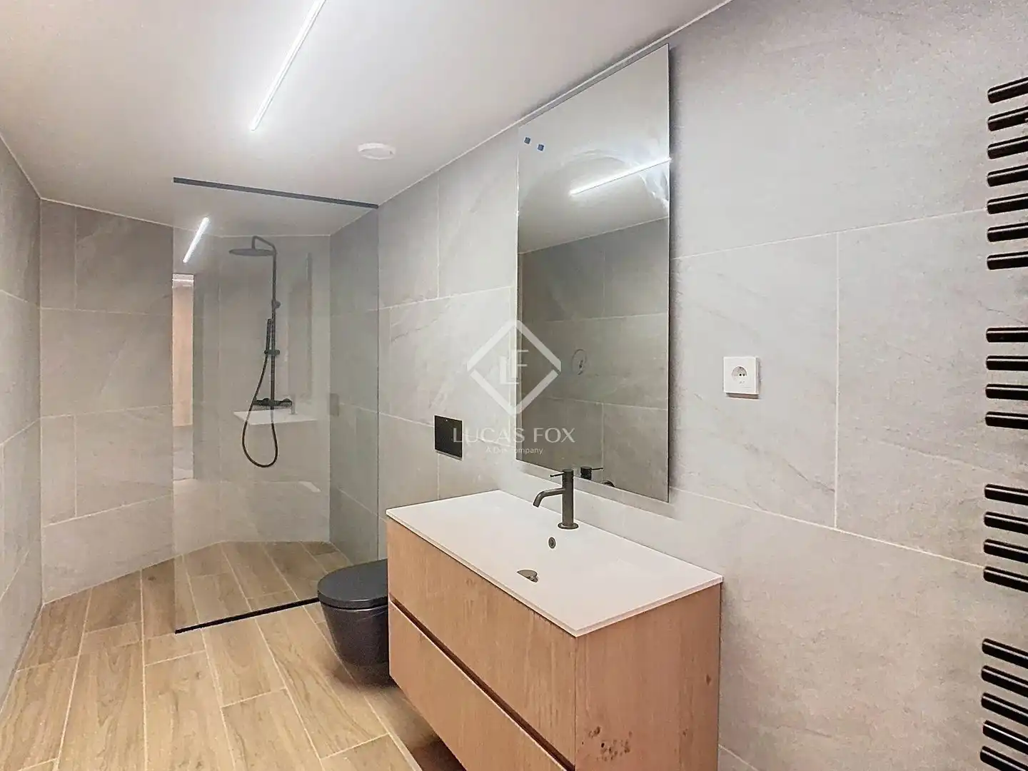 Badezimmer von Haus oder Chalet zum Verkauf in La Massana mit Klimaanlage, Heizung und Privatgarten