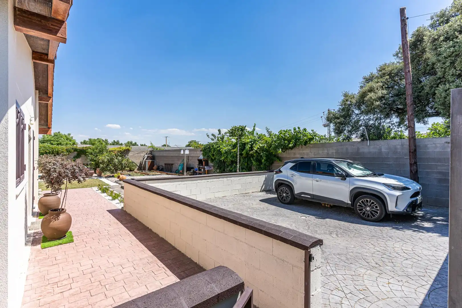 Parking of Houses for sale in Yuncos  with Air Conditioner, Heating and Private garden