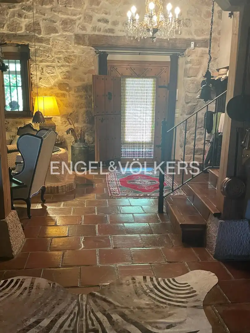 Casa o chalet en venta en Condado de Castilnovo con Aire acondicionado, Calefacción y Jardín privado
