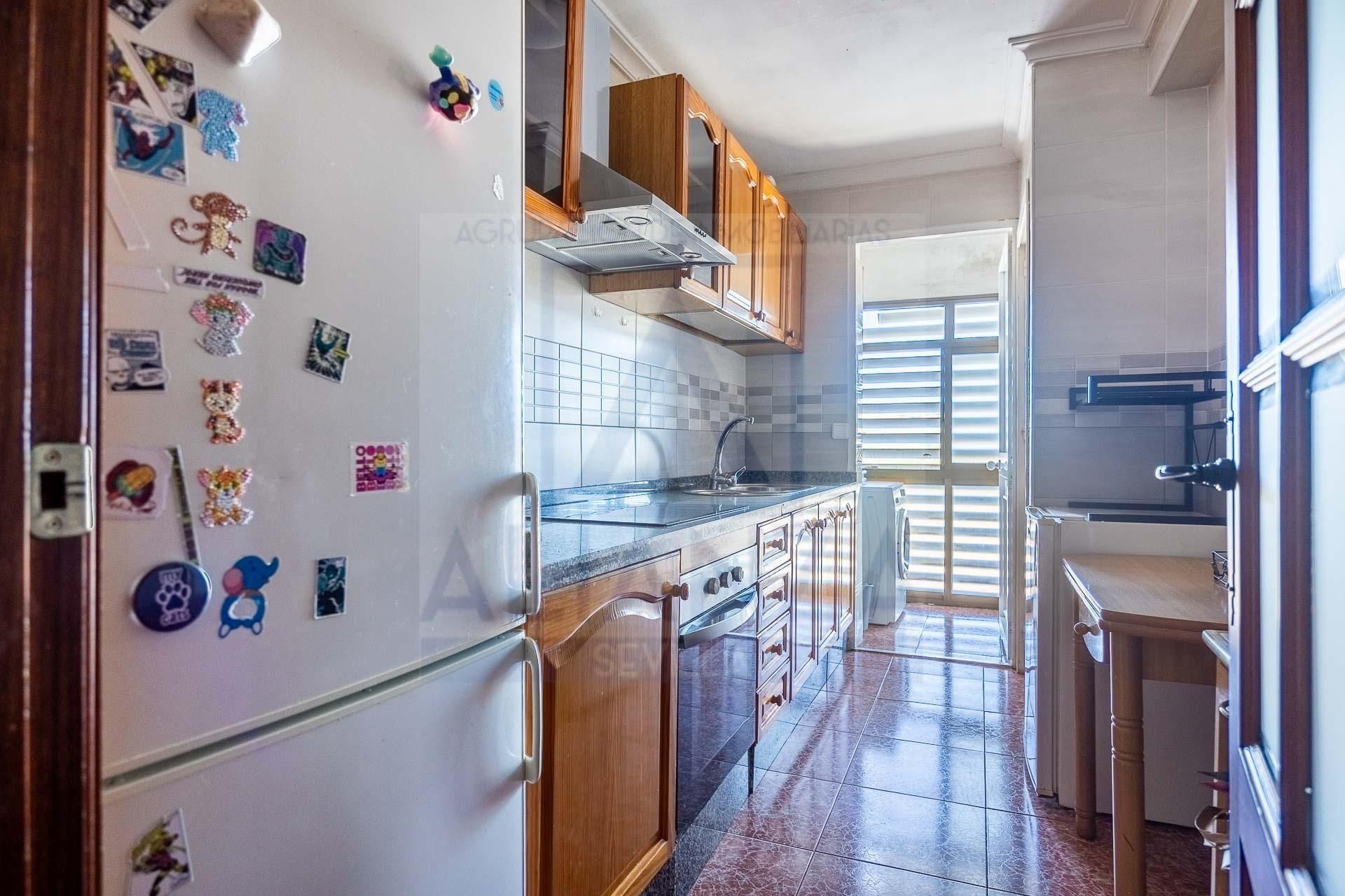 Cocina de Piso en venta en Camas con Aire acondicionado y Piscina comunitaria