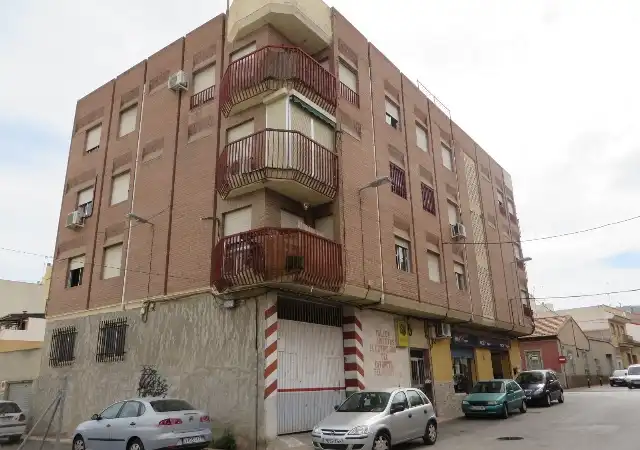 Vista exterior de Piso en venta en Murcia