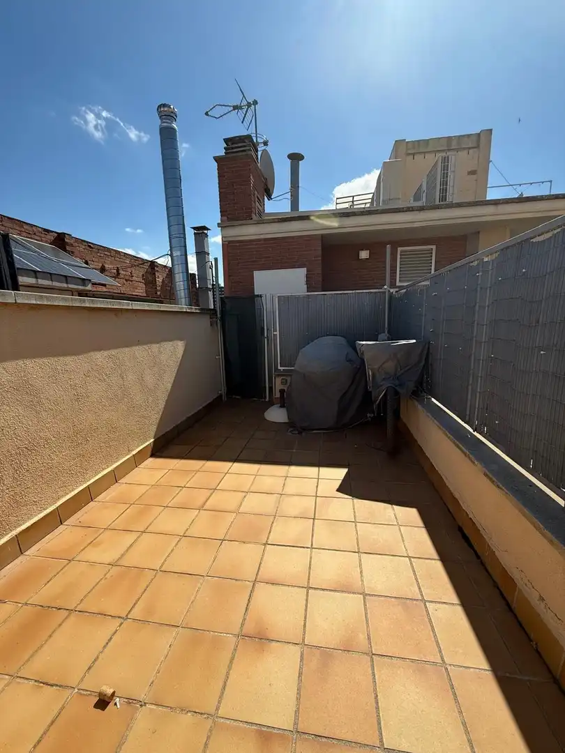 Terrasse von Maisonette zum Verkauf in L'Hospitalet de Llobregat mit Klimaanlage, Heizung und Parkett