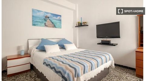 Foto 2 de Habitació a La Serranica - Sagrado Corazón, Aspe