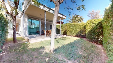 Foto 5 de Casa adosada en venta en Carrer Dels Masets, Bonmont Terres Noves, Mont-roig del Camp