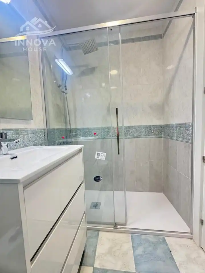 Bany de Pis en venda en Segovia amb Calefacció