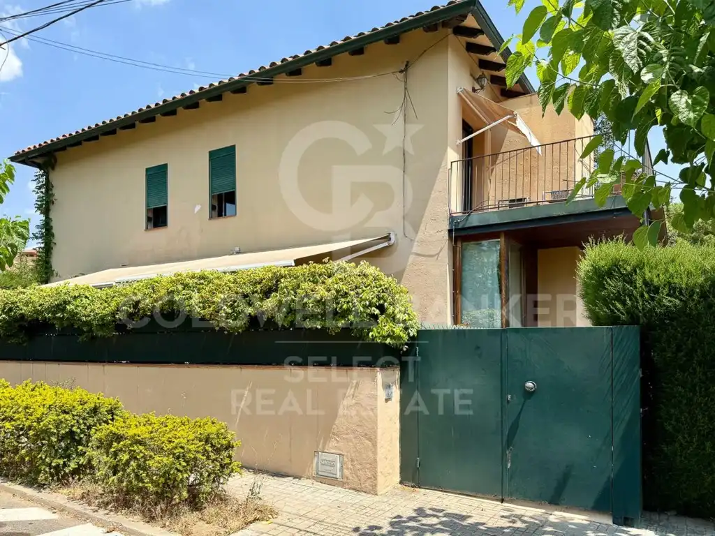 Casa in vendita a Bellaterra
