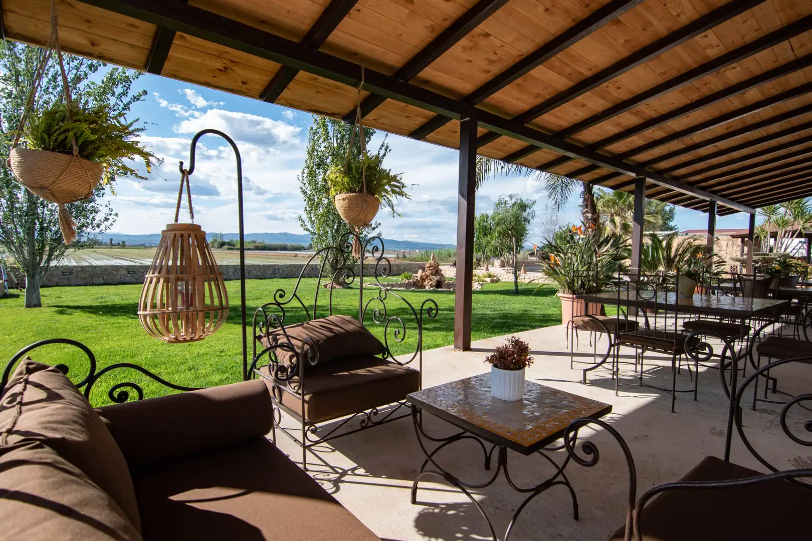 Terrassa de Finca rústica en venda en Deltebre amb Aire condicionat, Jardí privat i Terrassa