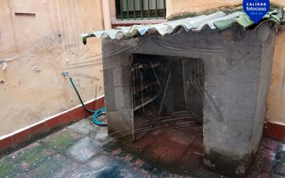 Exterior view of Flat for sale in  Madrid Capital  with Heating and Alarm