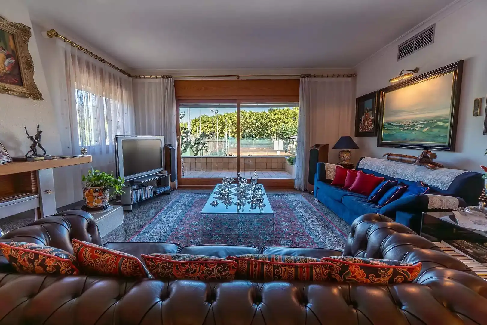 Living room of Houses for sale in Banyoles  with Swimming Pool and Furnished