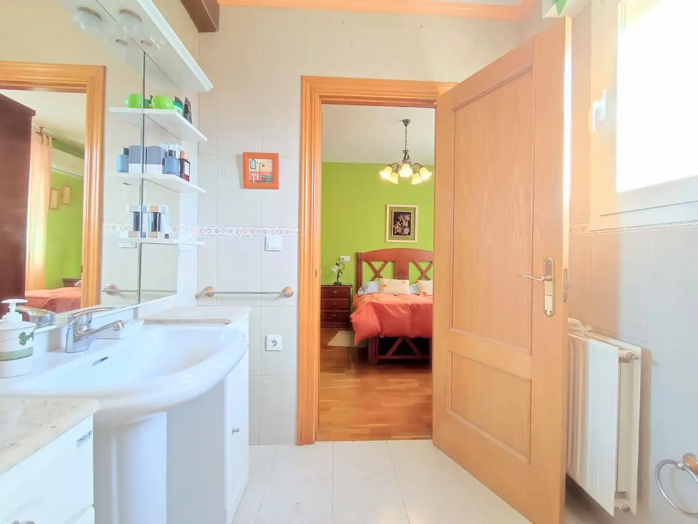 Baño de Casa adosada en venta en Aoiz / Agoitz con Aire acondicionado, Calefacción y Terraza