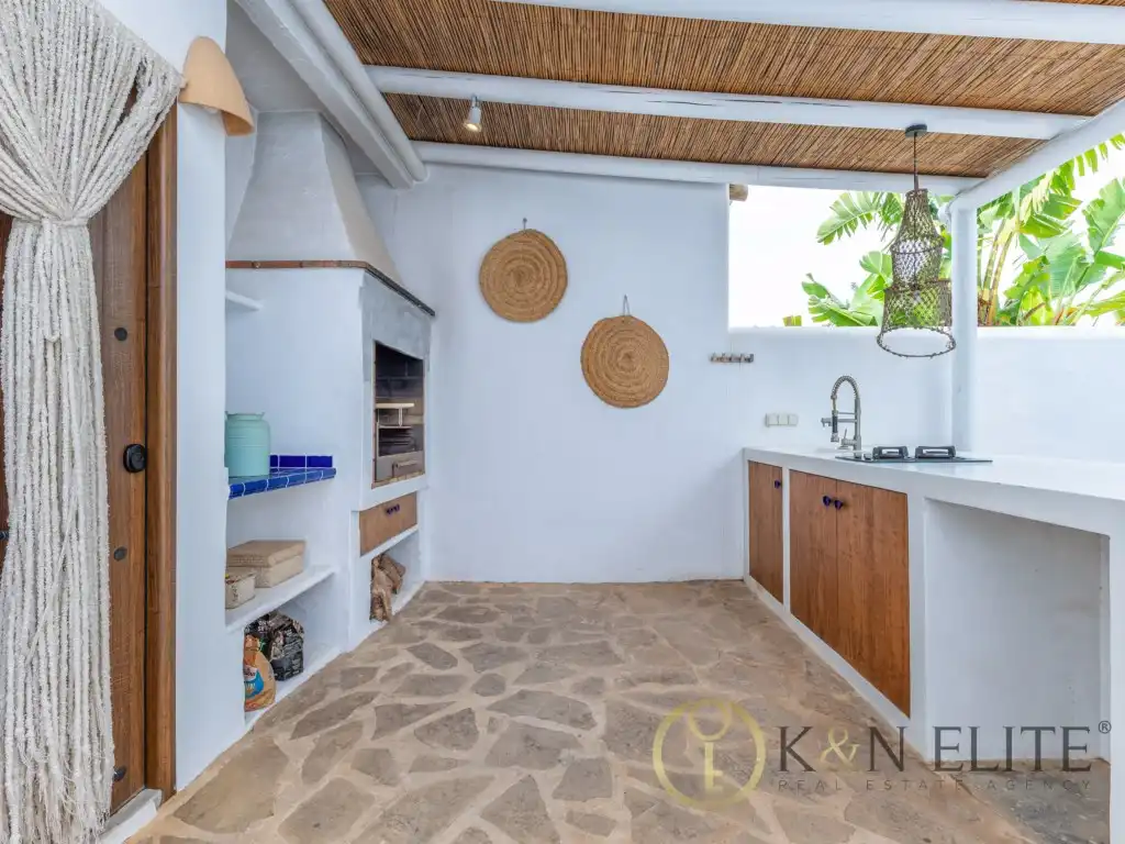 Cuina de Casa o xalet de lloguer en Dénia amb Aire condicionat, Jardí privat i Terrassa