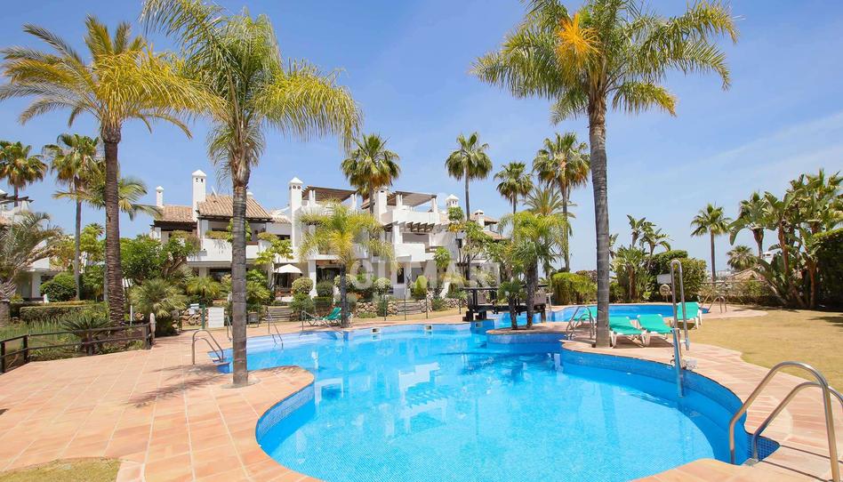 Foto 1 de Casa adosada en venta en La Alquería, Málaga
