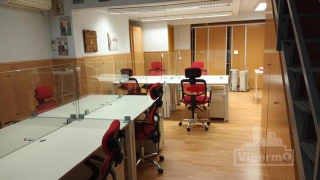 Local comercial en Venta en YUGOSLAVIA en El Carrascal