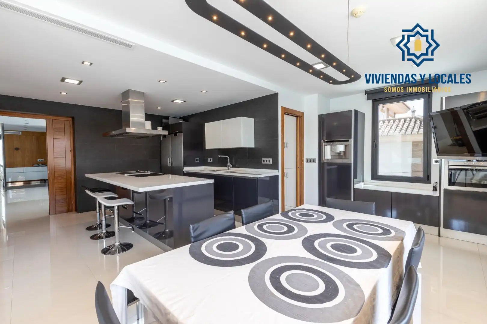 Chalet con piscina en venta en Urbanizacion EL CARMELO, imagen 19