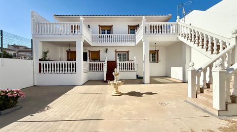 Espaciosa vivienda en El Almendral Zafarraya, confort, estilo y funcionalidad en cada rincón!