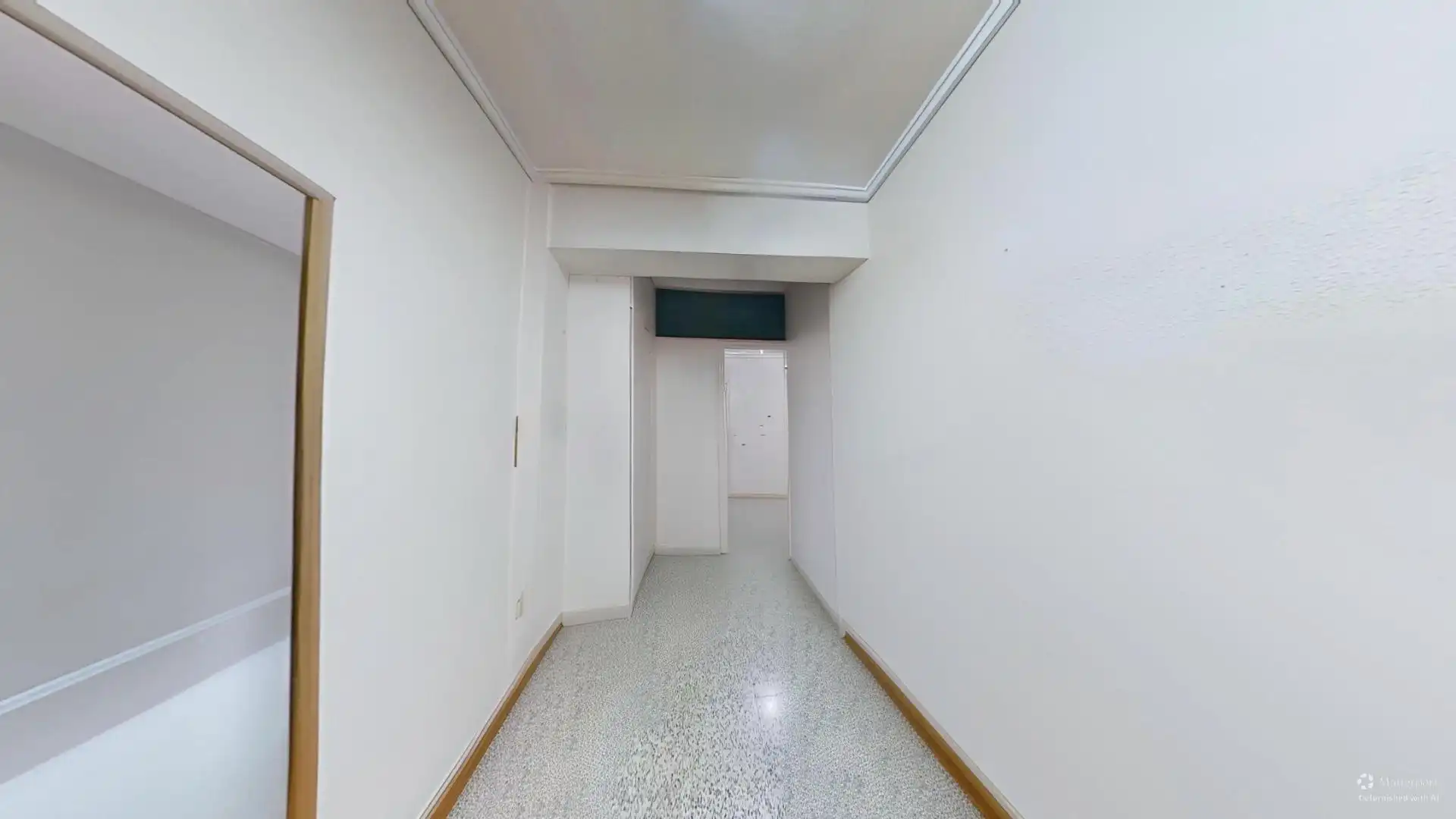 Flat for sale in Valencia  with Air Conditioner, Terrace and Storage room