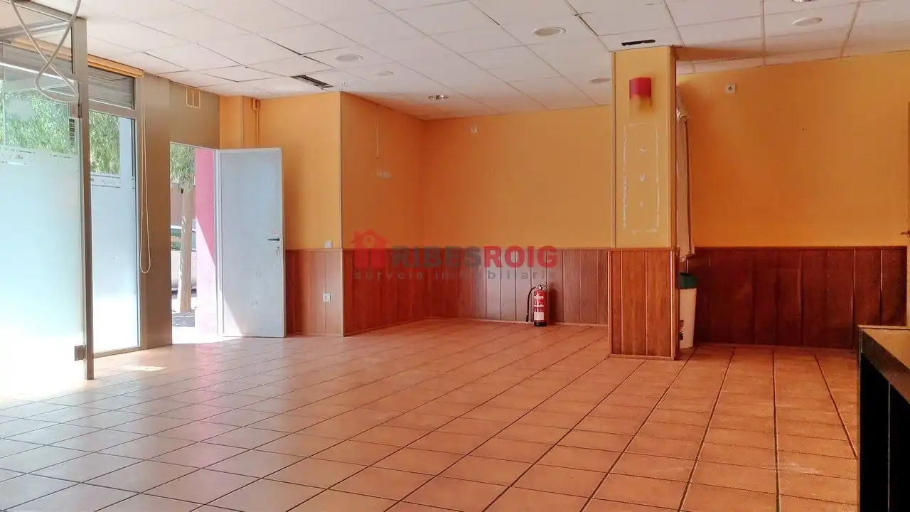 Local commercial à vendre à Carles Buigas, imagen 4
