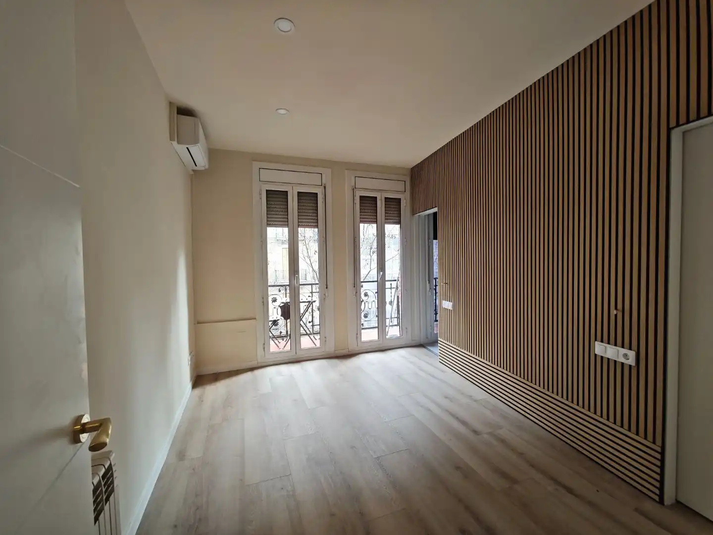 Piso con ascensor en venta en Carrer de València 0, imagen 2