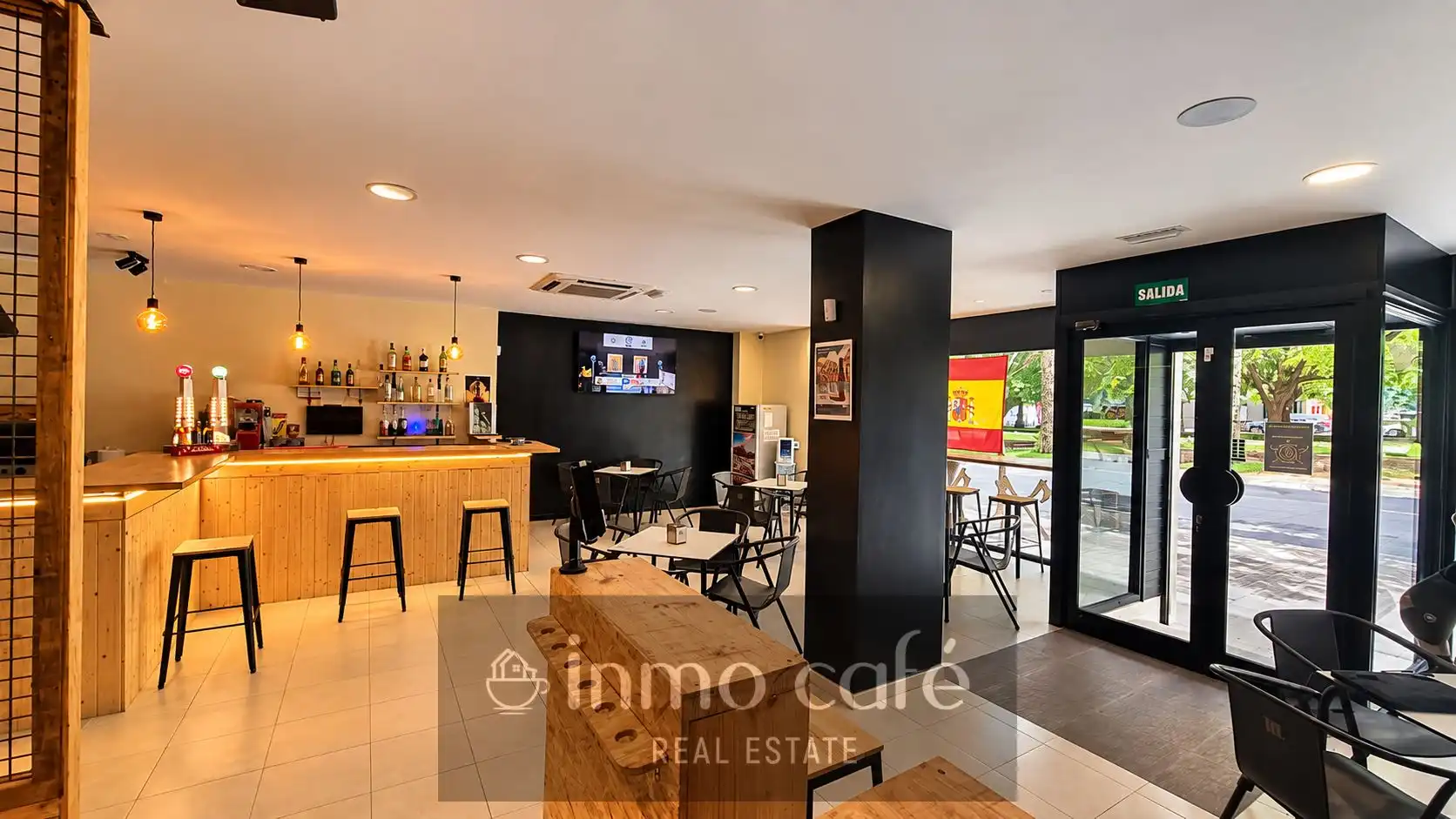 Business premises for transfer in PINTOR  XAVIER SOLER