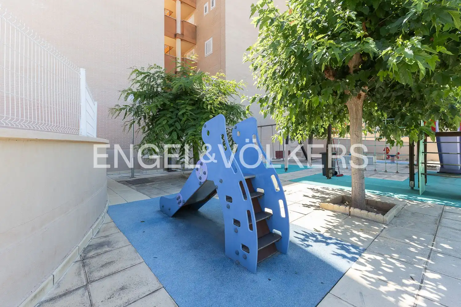 Wohnung zur Miete in Carrer José Segrelles, Canet d'En Berenguer
