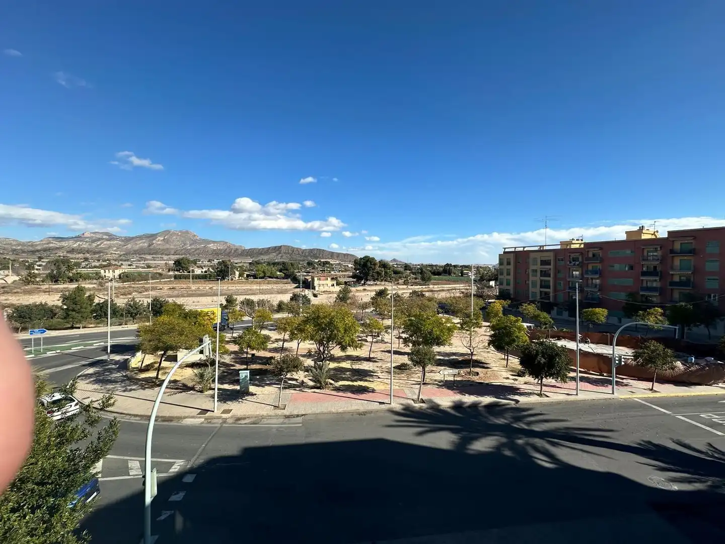 Vista exterior de Casa adosada en venta en Novelda con Aire acondicionado, Terraza y Trastero