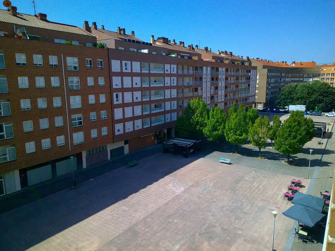 Aparcament de Pis en venda en  Pamplona / Iruña amb Calefacció
