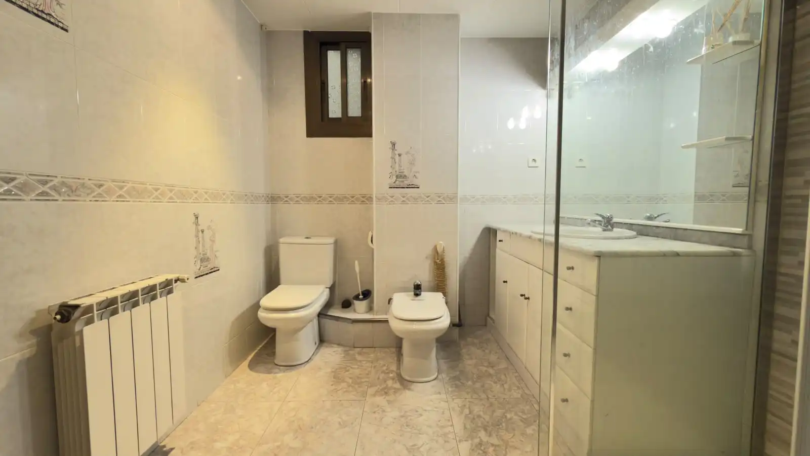 Bathroom of Flat for sale in Granollers  with Heating and Balcony