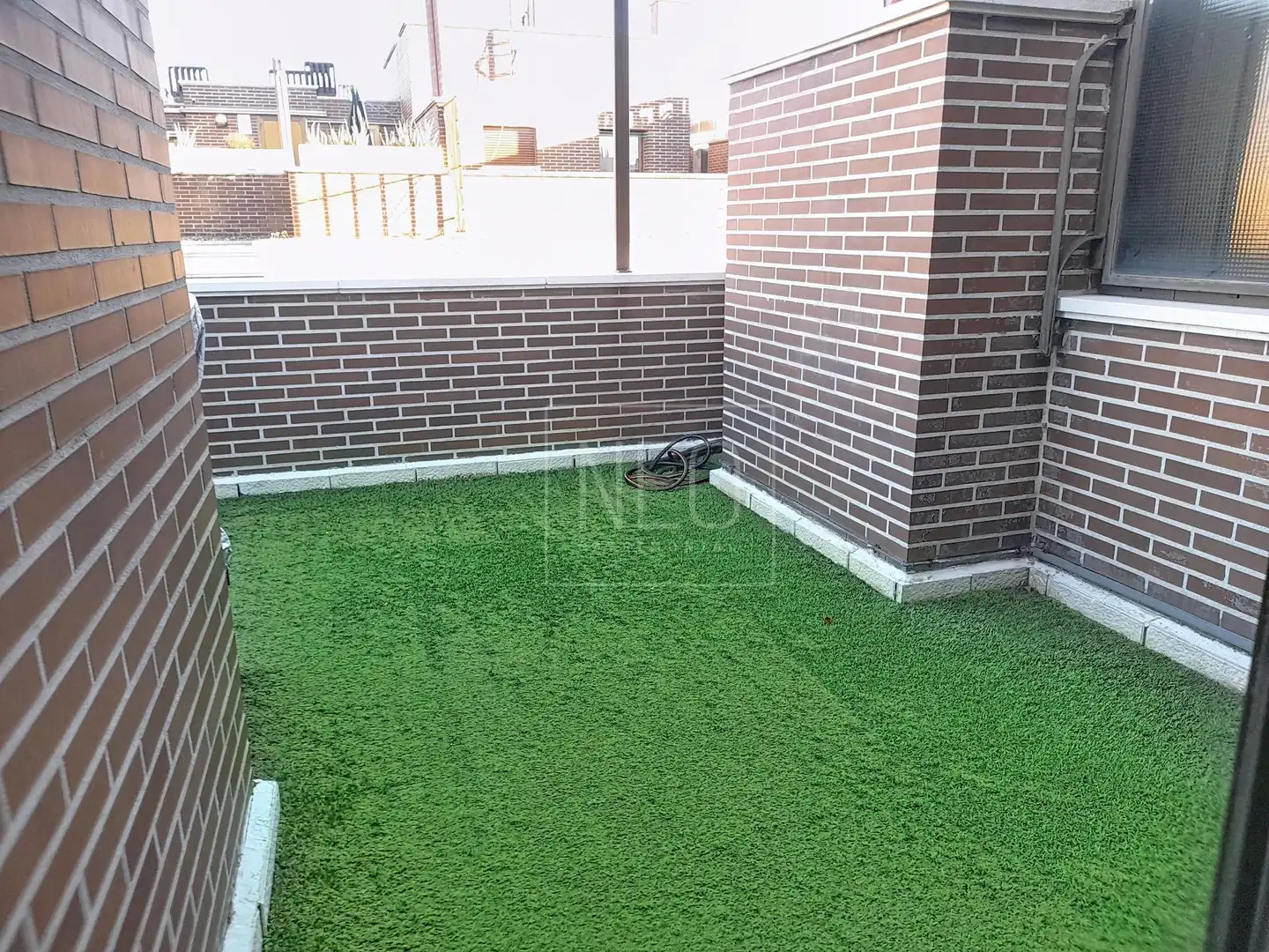Terraza de Dúplex en venta en Madrid con Aire acondicionado, Calefacción y Jardín privado