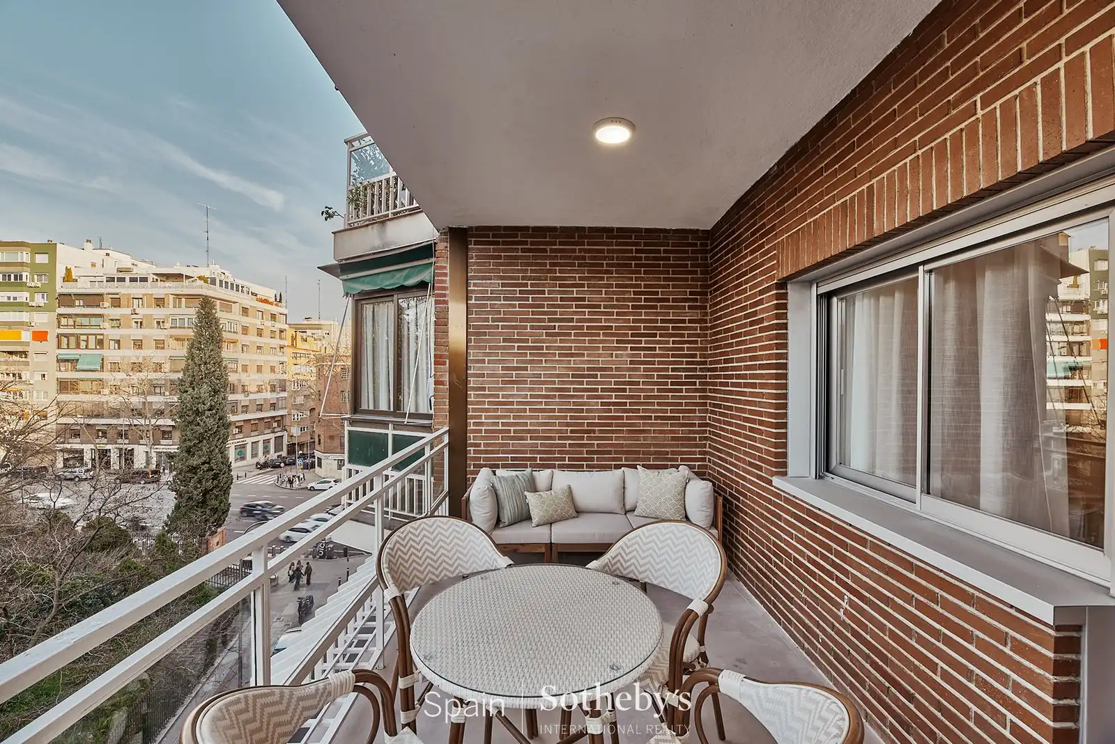 Terraza de Apartamento en venta en  Madrid Capital con Aire acondicionado, Calefacción y Terraza