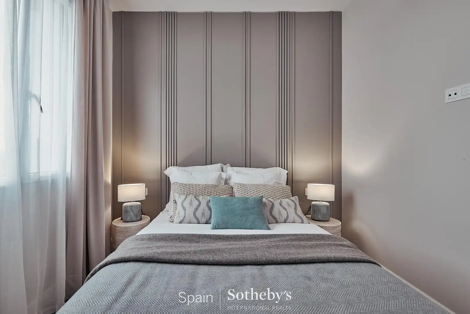 Dormitori de Apartament en venda en Madrid amb Aire condicionat i Calefacció