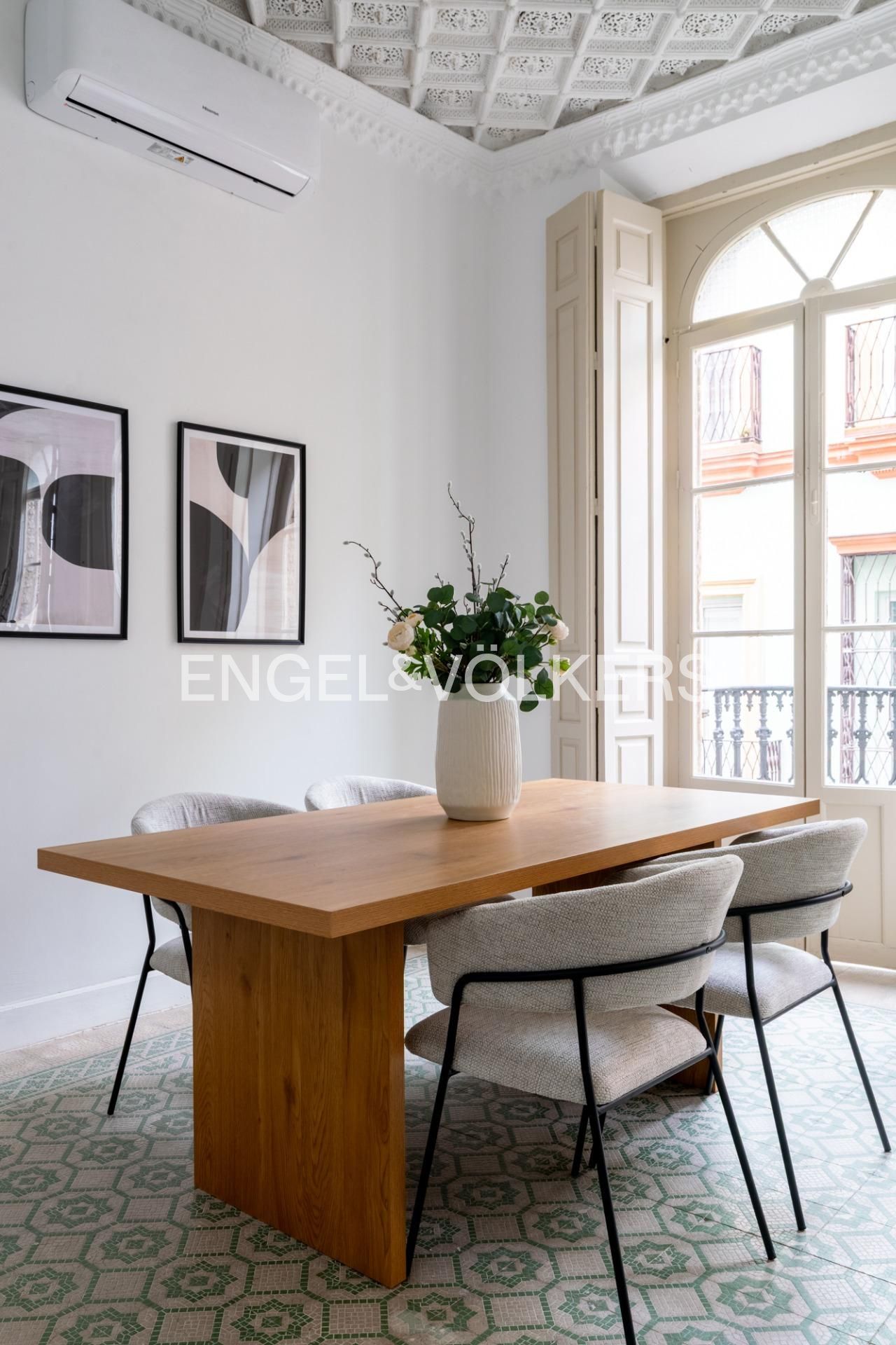 Esszimmer von Wohnung zum Verkauf in  Sevilla Capital mit Klimaanlage, Heizung und Balkon