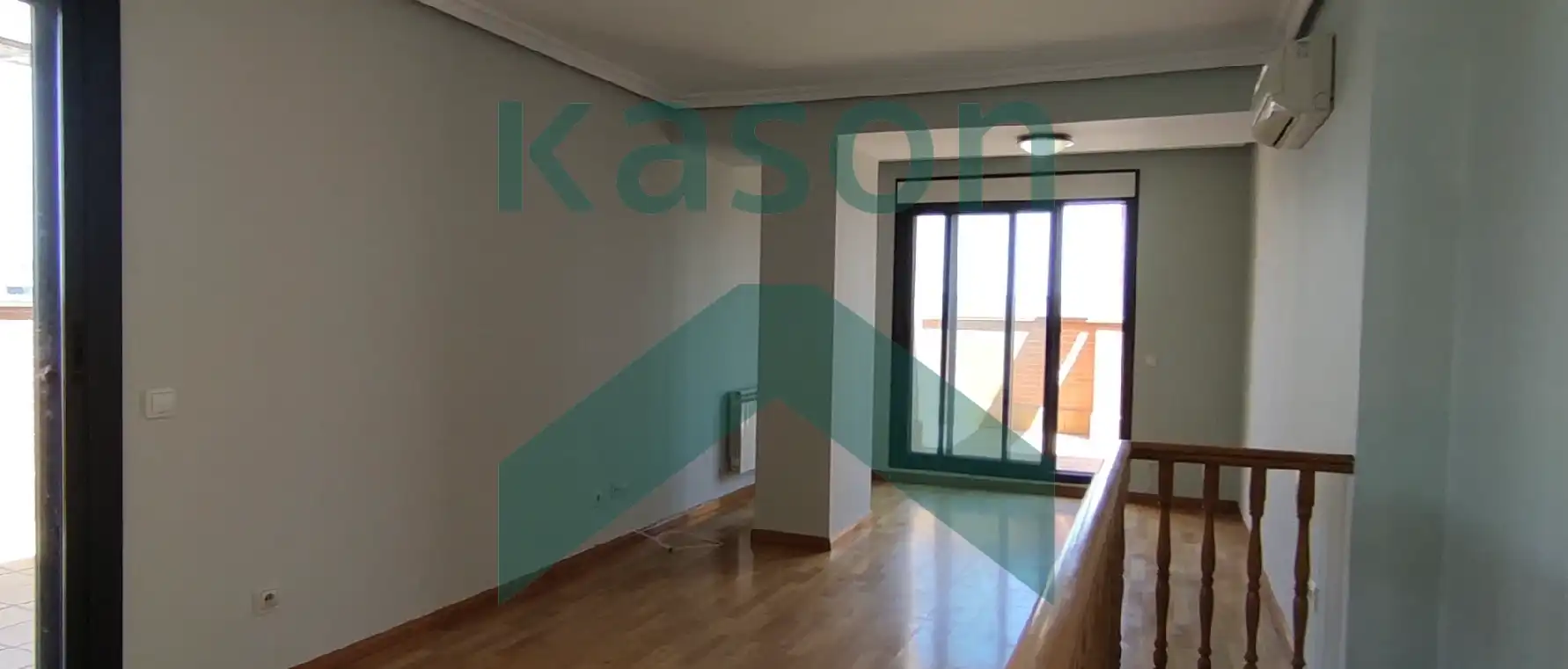 Bedroom of Attic for rent in Madrid  with Air Conditioner, Heating and Terrace