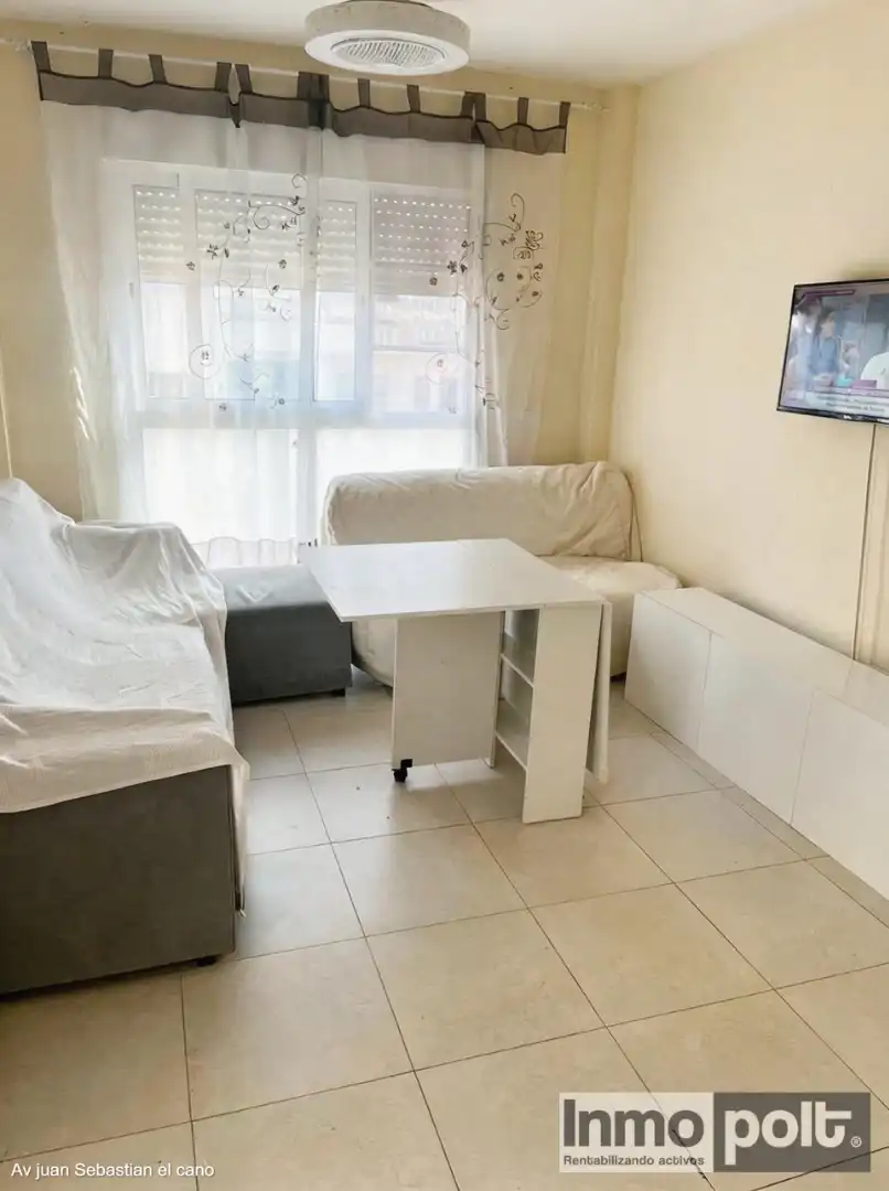 Sala de estar de Ático de alquiler en Vera con Aire acondicionado, Terraza y Amueblado