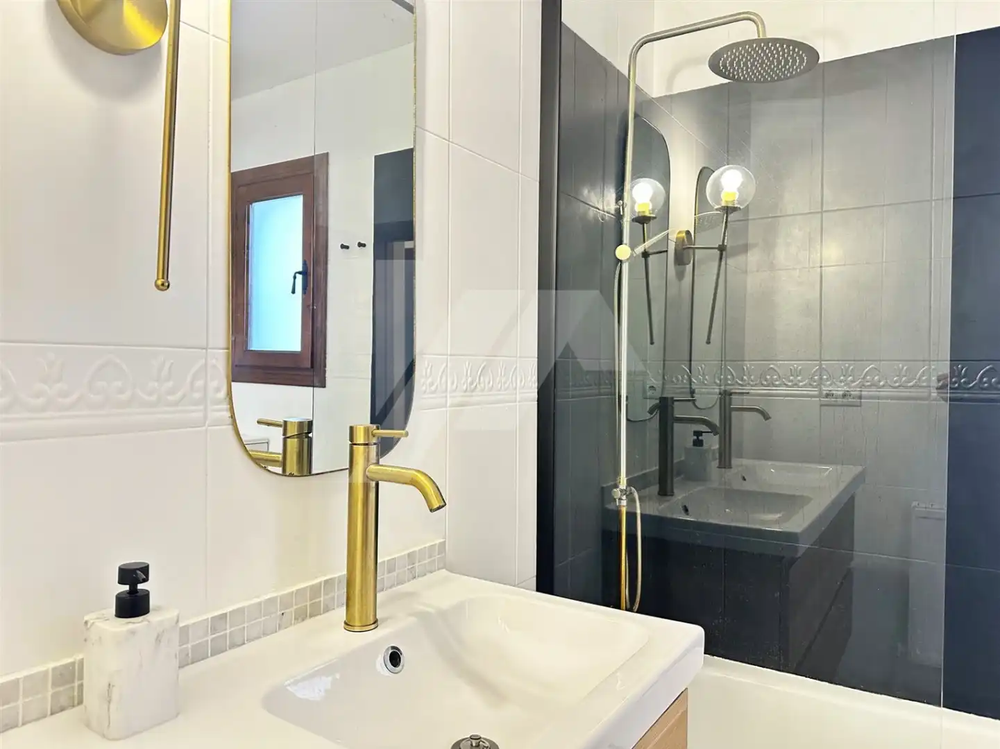 Bathroom of Houses for sale in Moraira  with Air Conditioner, Heating and Private garden